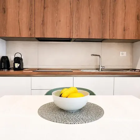 Elegantis Luce Di Trastevere With Terrace - Comfort In Charming District Apartment