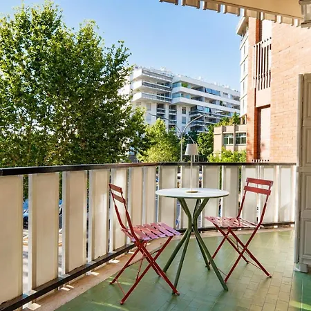 Elegantis Luce Di Trastevere With Terrace - Comfort In Charming District Rom